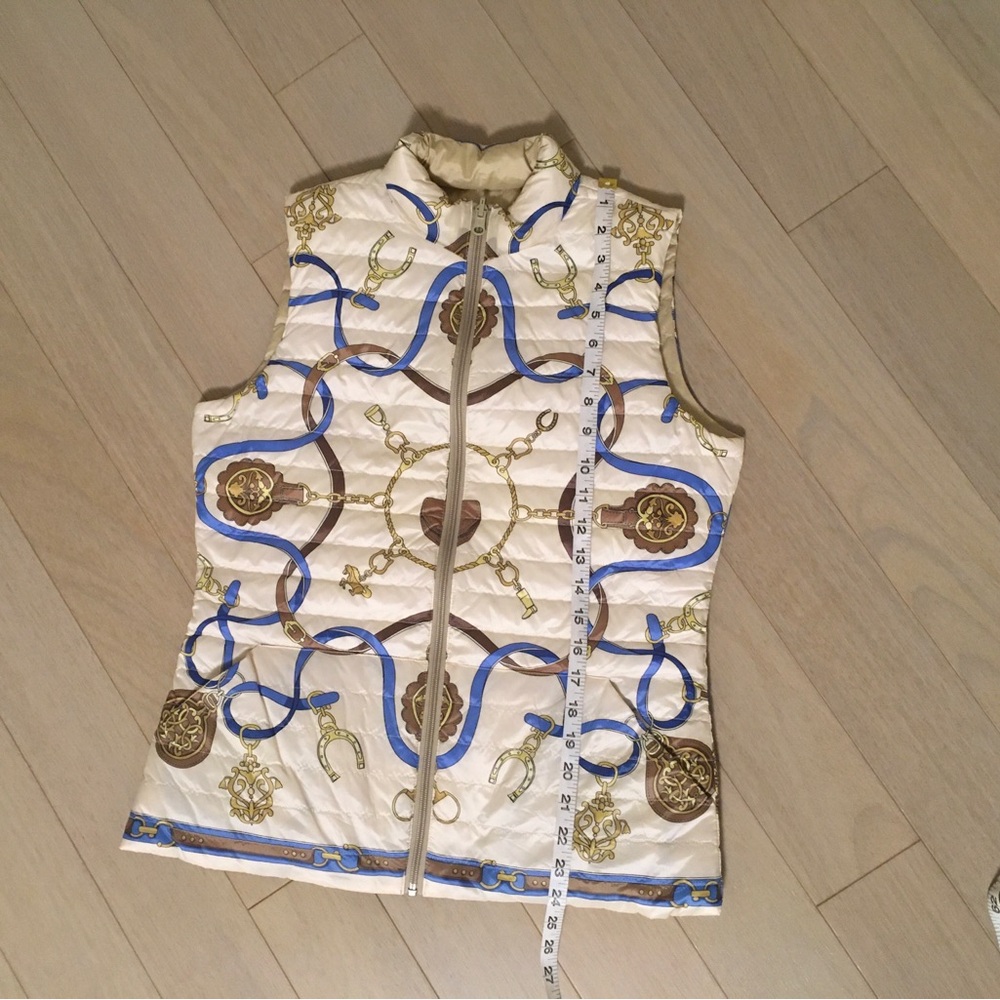 J. McLaughlin Tahoe goose down reversible Packable Vest - Picture 7 of 10